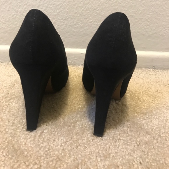 Great work heels, faux suede - Picture 3 of 3